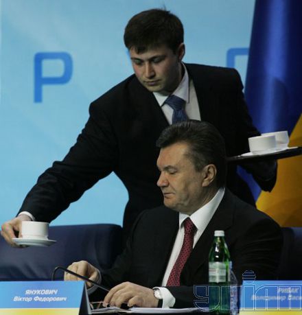 ...и таки був правий. Чи то напій виявився не тієї кондиції...